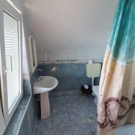 Cristal Guest house 3*