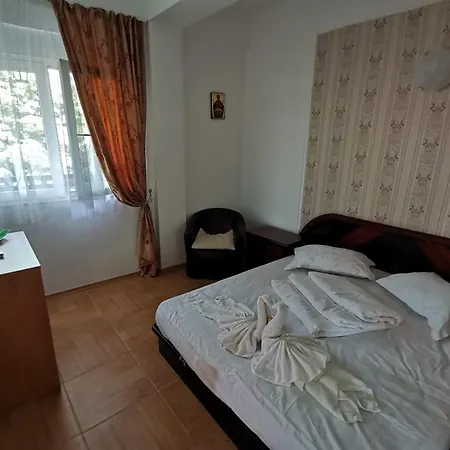 Cristal Guest house Costinesti