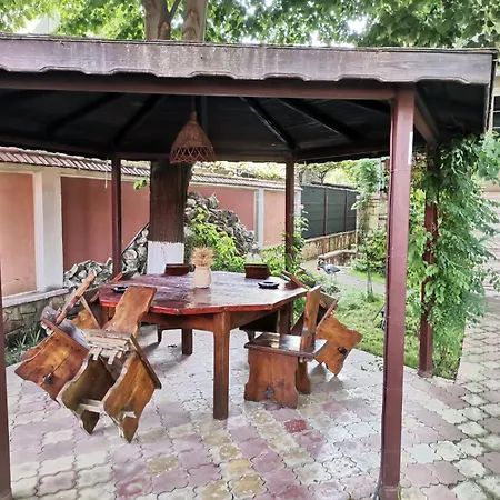 Cristal Guest house