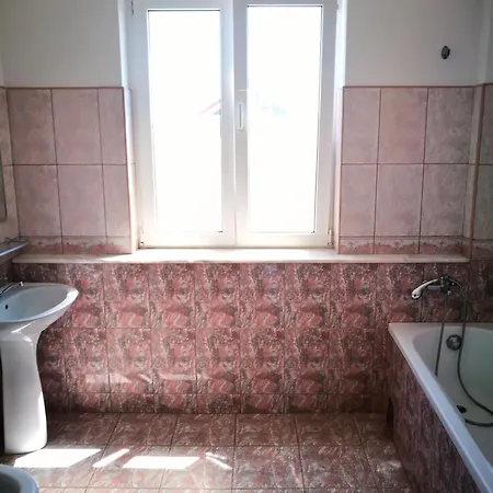 Cristal Guest house 3*