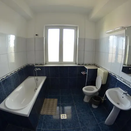 Cristal Guest house