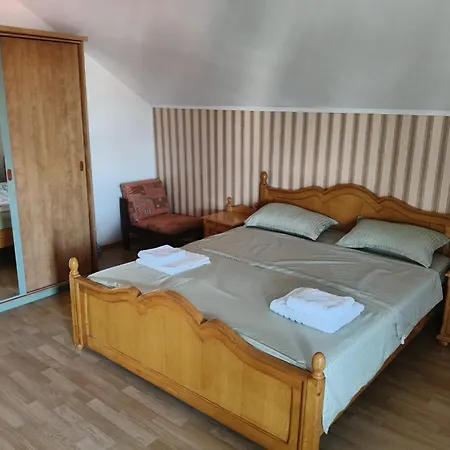 Gæstehus Cristal 3*